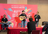 三大盲高音表演