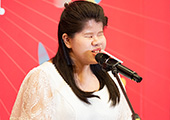 李世芳戶外表演